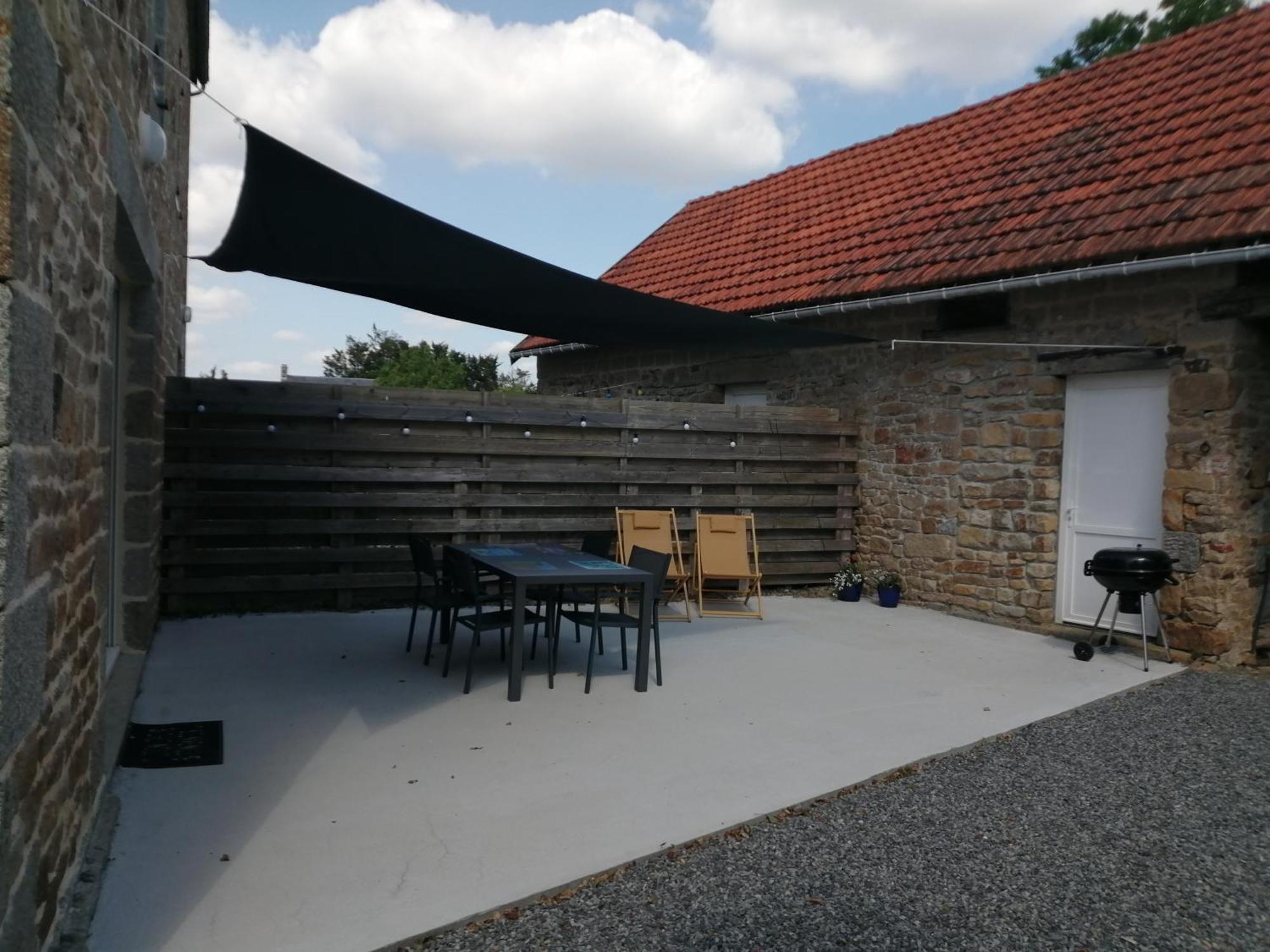 Maison Jullouville Au Calme Exterior foto